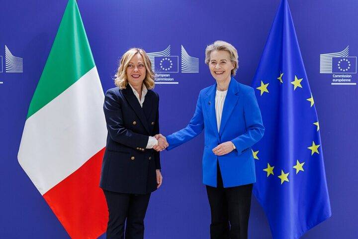 On 20 December 2024, Ursula von der Leyen, President of the European Commission, receives Giorgia Meloni, Italian Prime Minister.